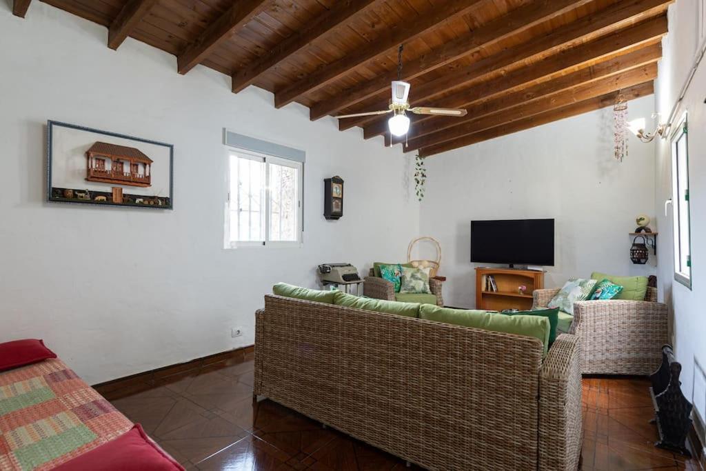 Vivienda Vacacional Ca' Pepita Y Jose El Albercon ภายนอก รูปภาพ